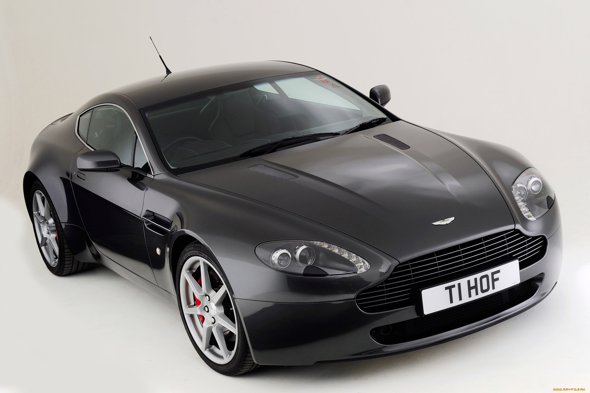 , aston martin, aston, martin, v8, uk-spec, vantage